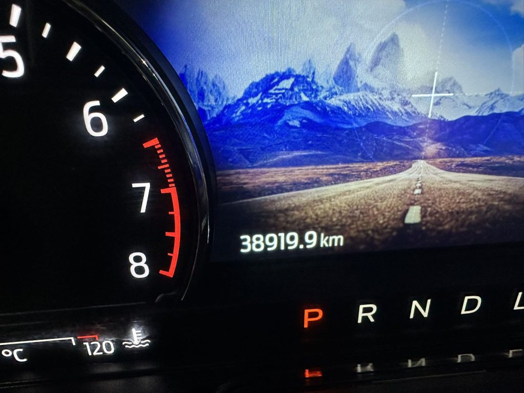 Ford ESCAPE 2020 EcoBoost 245 4WD Prestige Edition - Huishida Trading