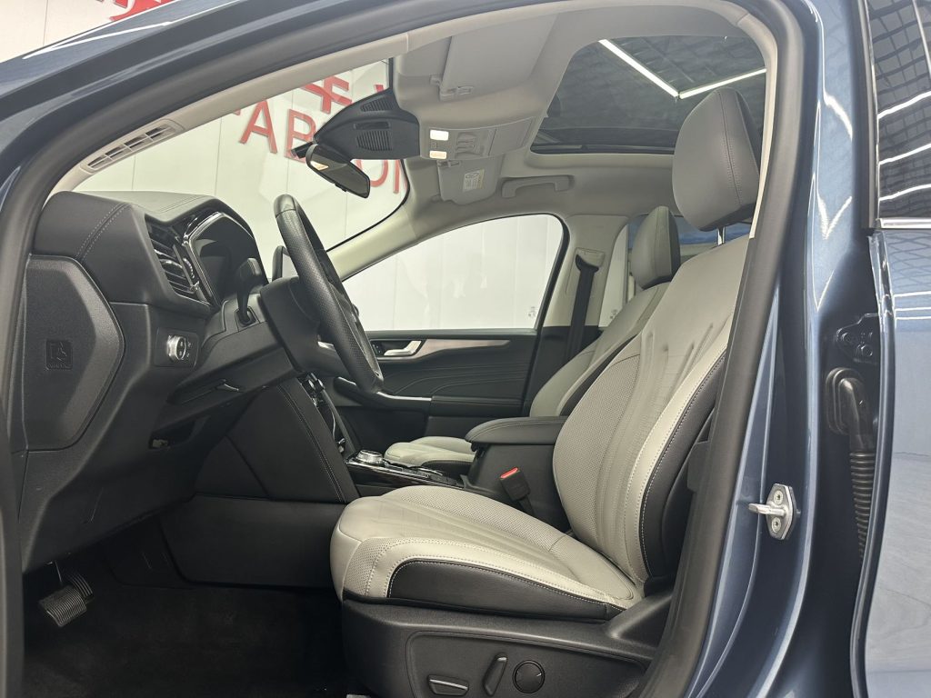 Ford ESCAPE 2020 EcoBoost 245 4WD Prestige Edition - Huishida Trading