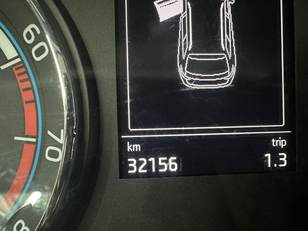 Škoda Karoq 2022 TSI280 Luxury Edition - Huishida Trading