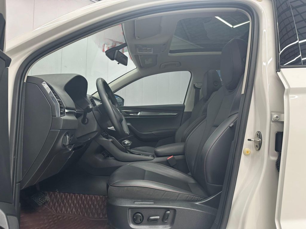Škoda Karoq 2022 TSI280 Luxury Edition - Huishida Trading