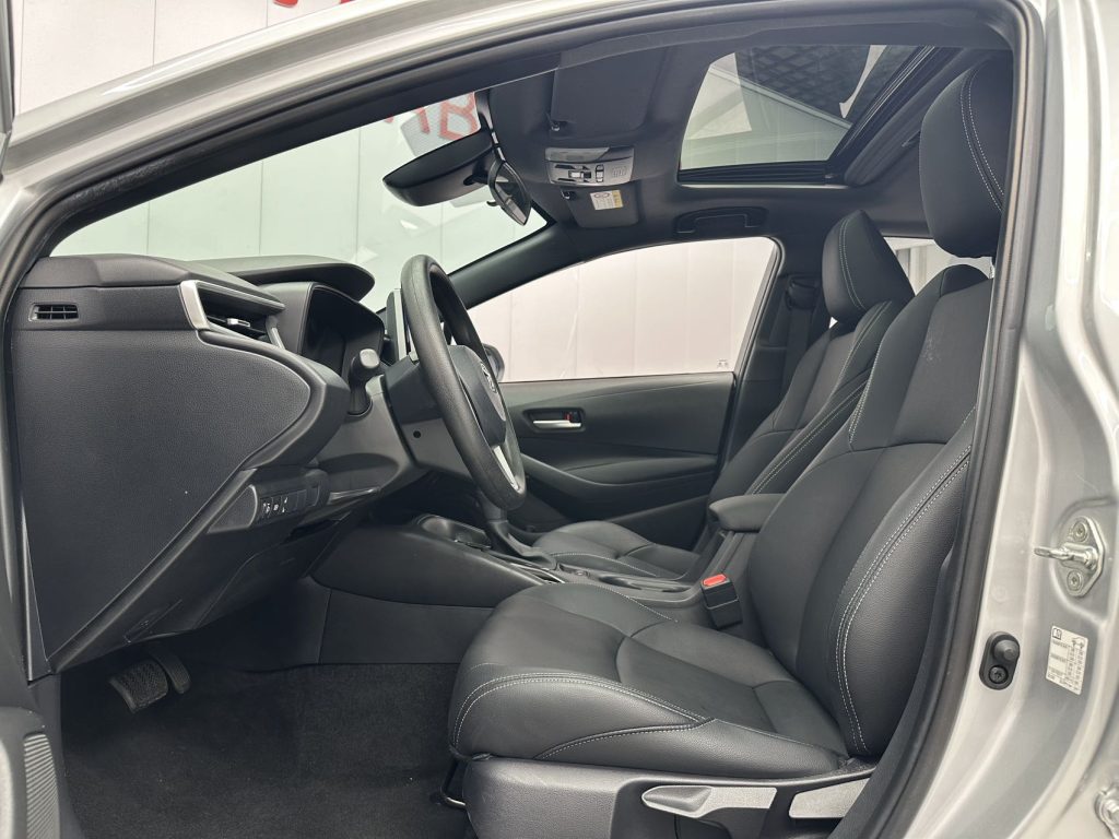 Toyota Levin 2021 185T CVT Luxury Edition - Huishida Trading