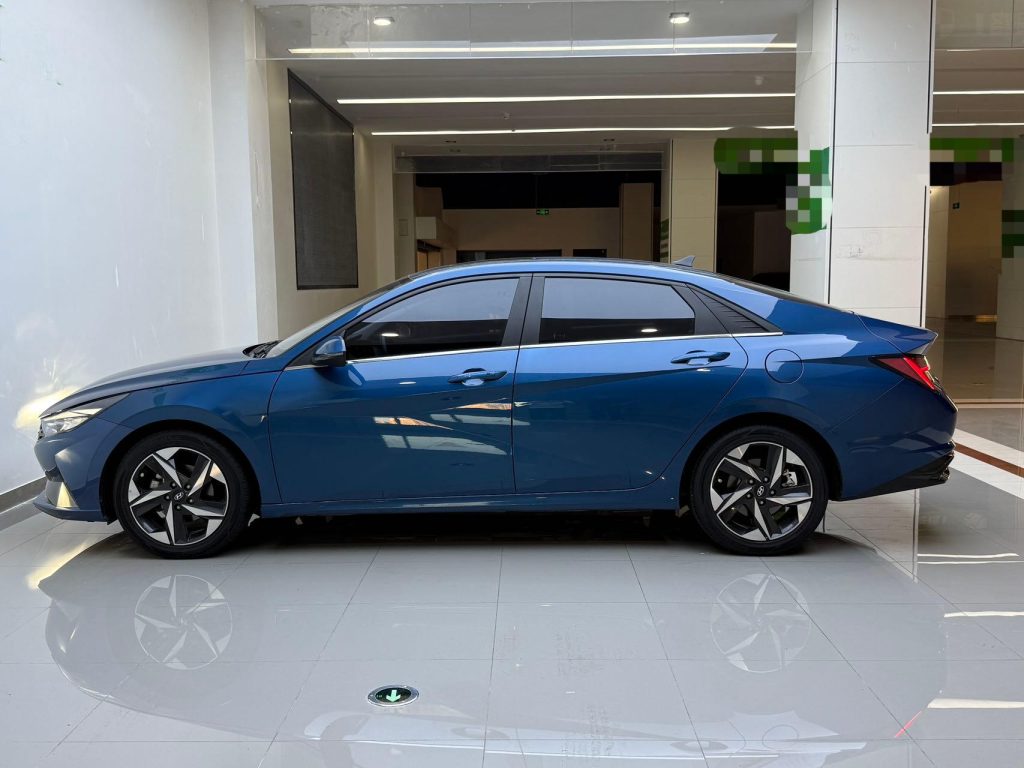 Hyundai Elantra 2021 года 1,5 л GLX Elite Edition - Huishida Trading