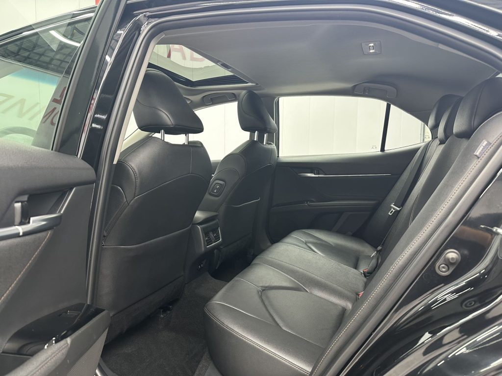 Toyota Camry 2021 года 2.0G Luxury Edition - Huishida Trading