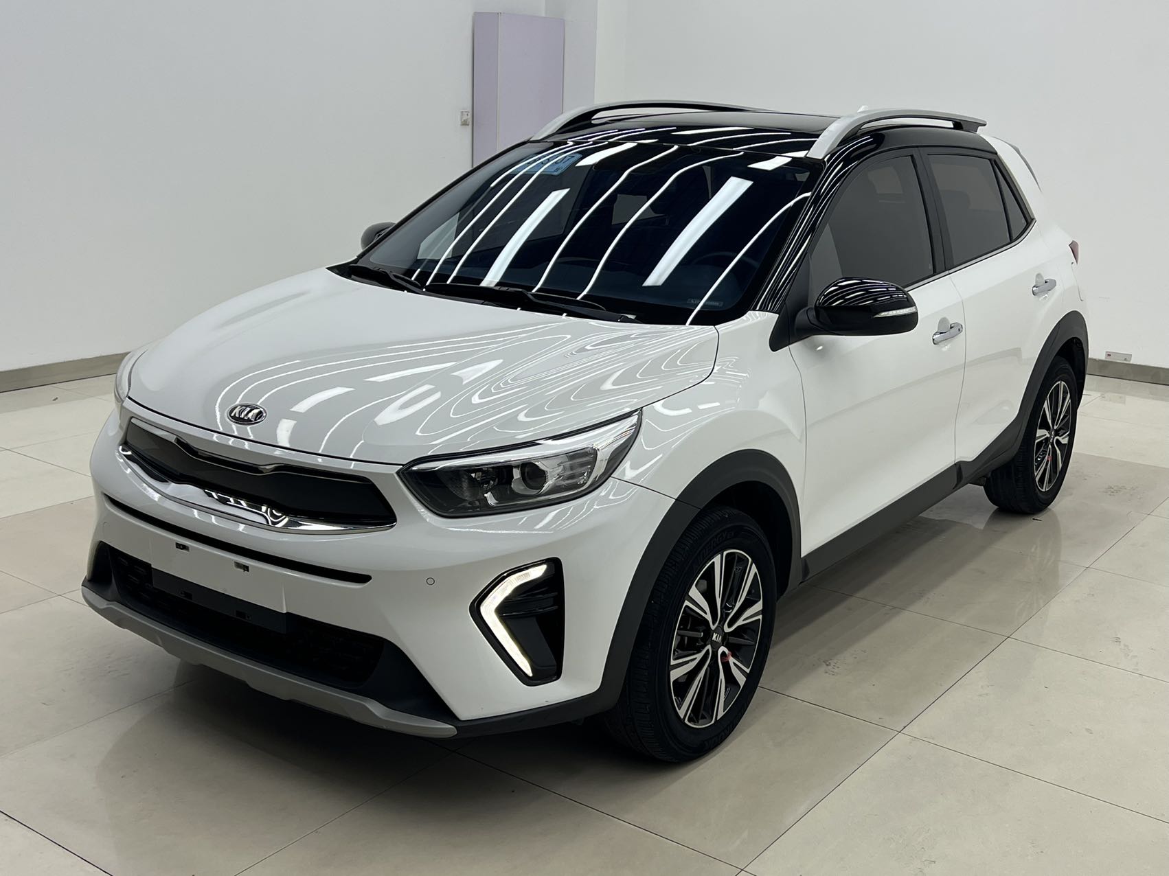 Kia KX1 (STONIC) 2021 KX3 1.4 CVT Fun Enjoy Sunroof Automatic