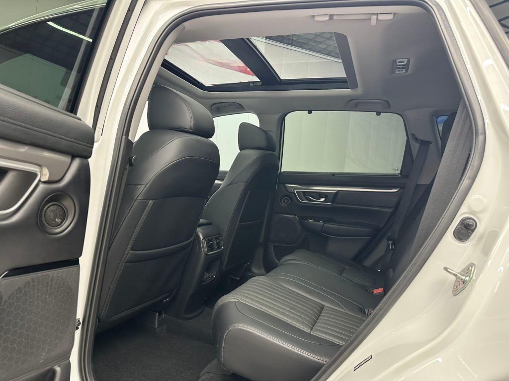 Honda breeze 2021 года 240TURBO CVT 4WD Premium Edition - Huishida Trading