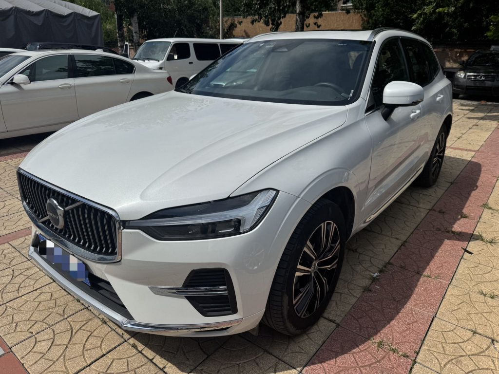 Volvo XC60 2022 B5 Полный привод Intelligent Luxury Edition - Huishida Trading