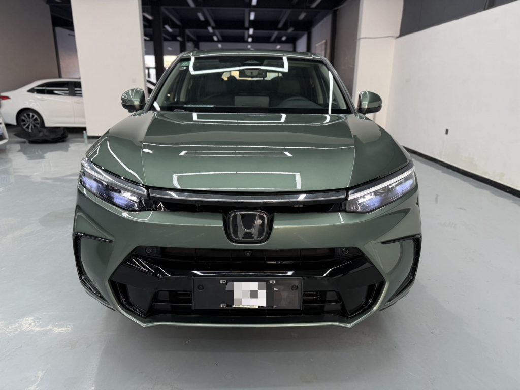 HONDA BREEZE 2023 Модель 240TURBO с полным приводом Premium Edition, 5-местный - Huishida Trading
