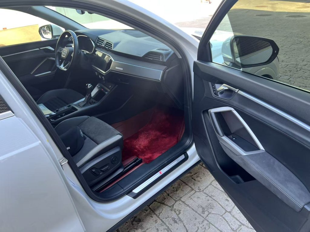 Audi Q3 2022 40 TFSI Sportline - Huishida Trading