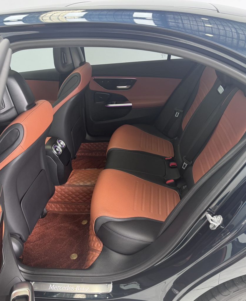 Mercedes-Benz C-Class 2022 C260L Sport Edition - Huishida Trading