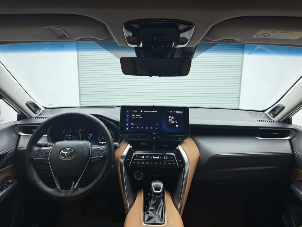 Toyota Venza 2022 Dual-Hybrid 2,5 л CVT Полный привод Premium Edition - Huishida Trading