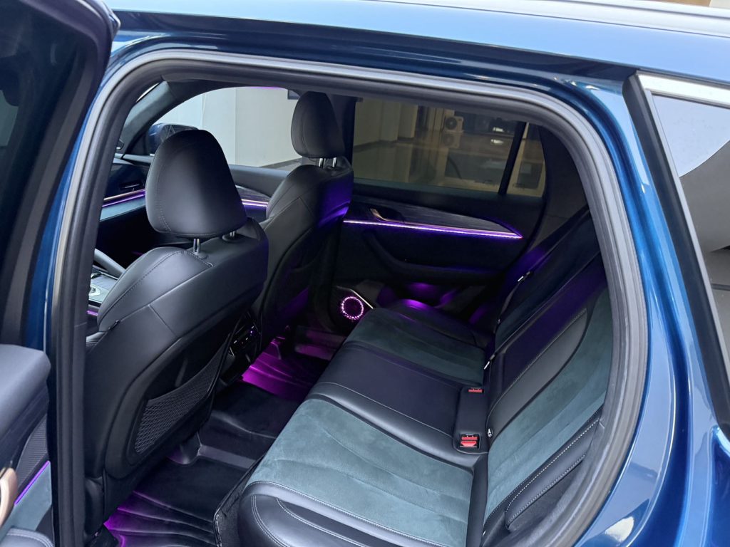 Geely Monjaro L 2021 Модель 2.0TD Высокопроизводительный Автоматический 4WD Флагманская версия - Huishida Trading