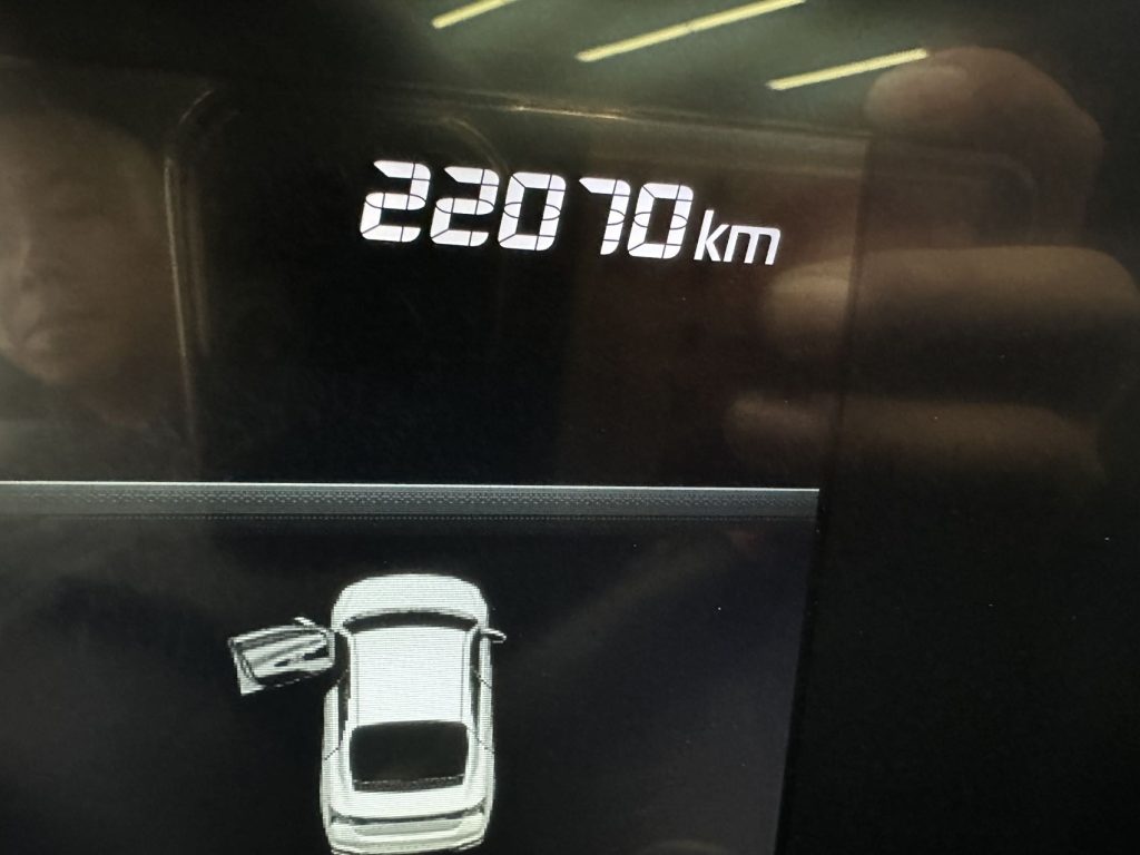 Hyundai Elantra 2022 1.5L CVT LUX Premium Edition - Huishida Trading