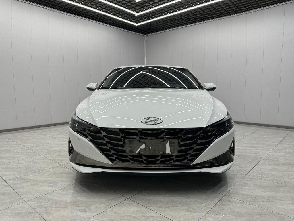 Hyundai Elantra 2022 1.5L CVT LUX Premium Edition - Huishida Trading