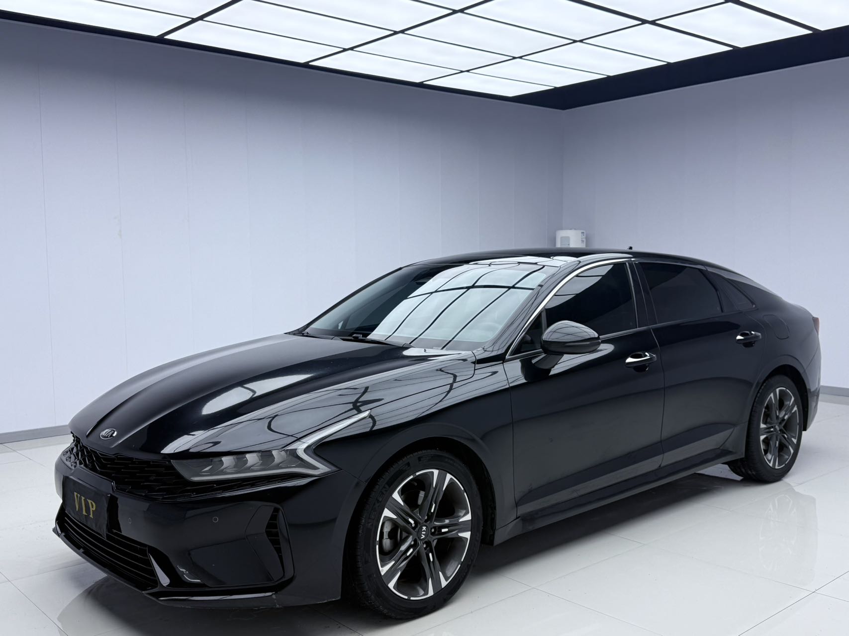 KIA K5 2020 Модель 270T CVVD Luxury Technology Edition