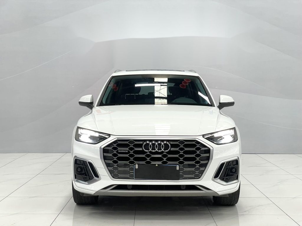 Audi Q5L 2022 45T Luxury Dynamic Edition - Huishida Trading