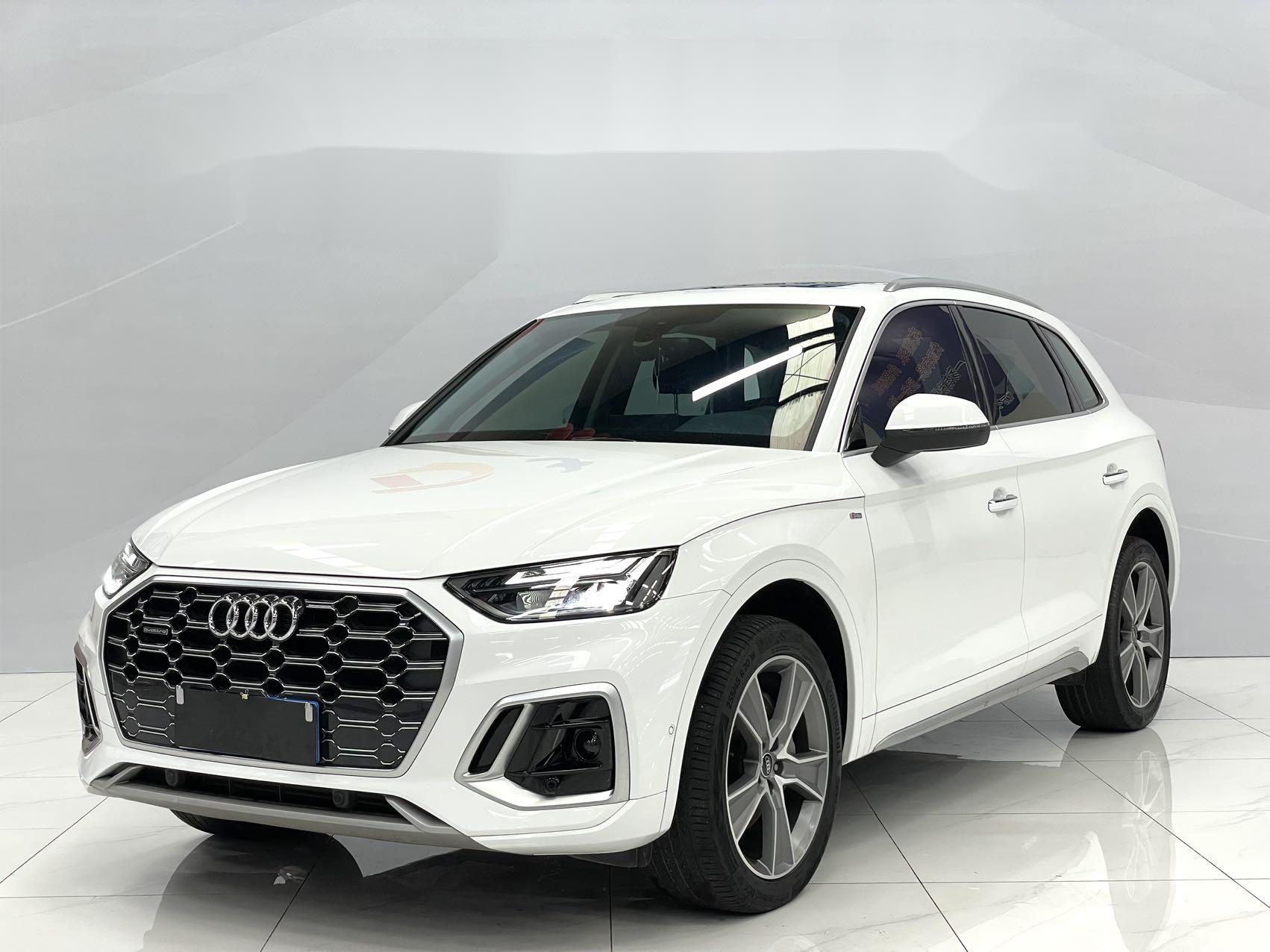 Audi Q5L  2022 45T Luxury Dynamic Edition
