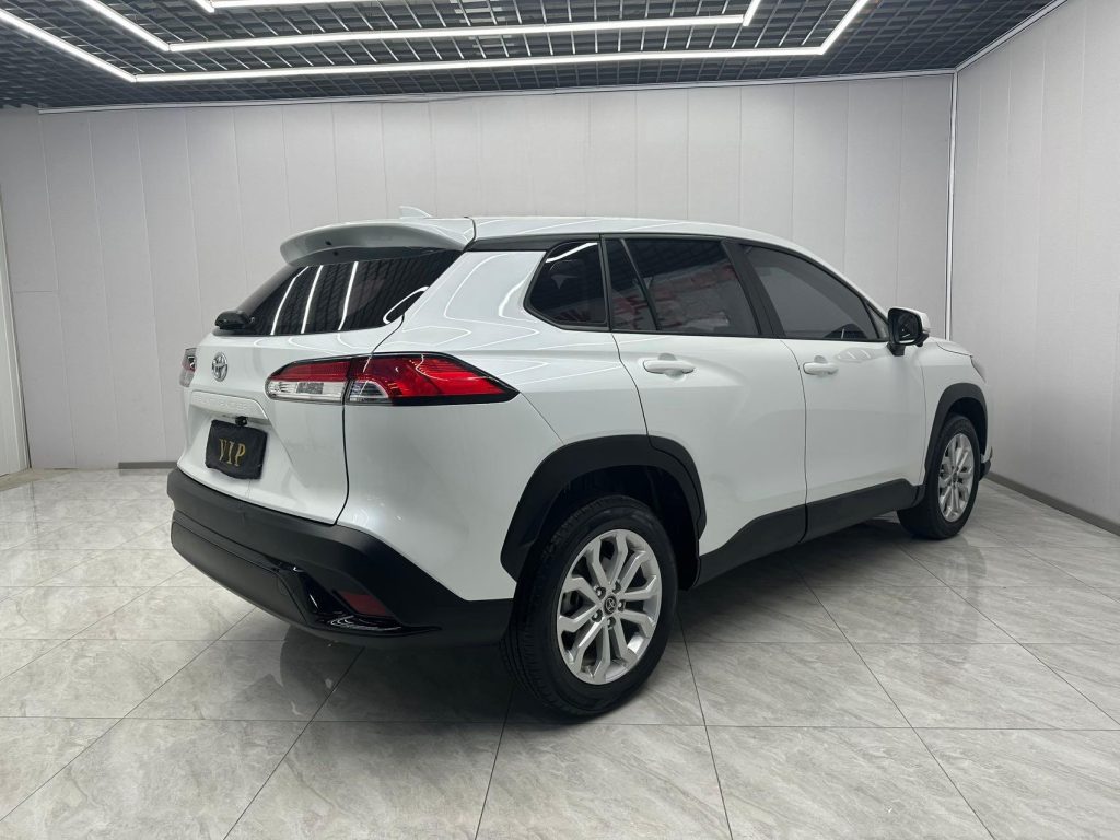 Toyota Frontlander 2022 года 2,0 л CVT Elite Edition - Huishida Trading