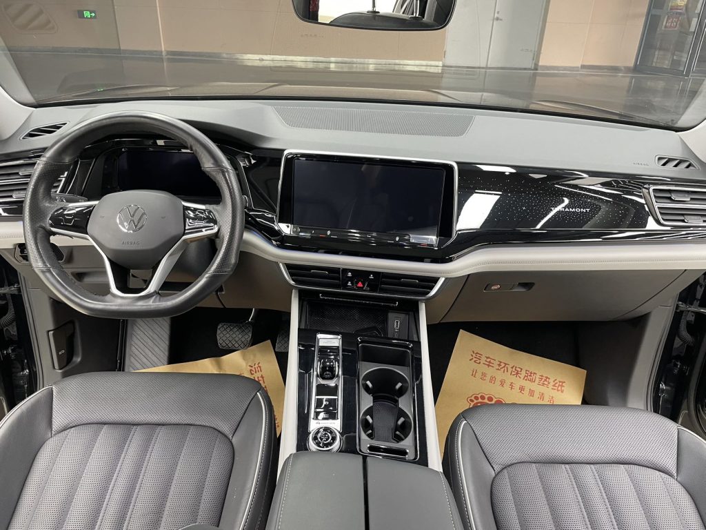 Volkswagen Teramont 2022 380TSI 7-местный 4WD Prestige Luxury - Huishida Trading