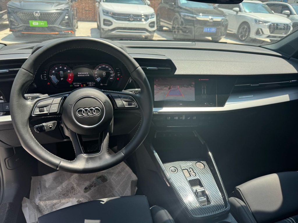 Audi A3 2021 года A3L Limousine 35 TFSI Sportline - Huishida Trading