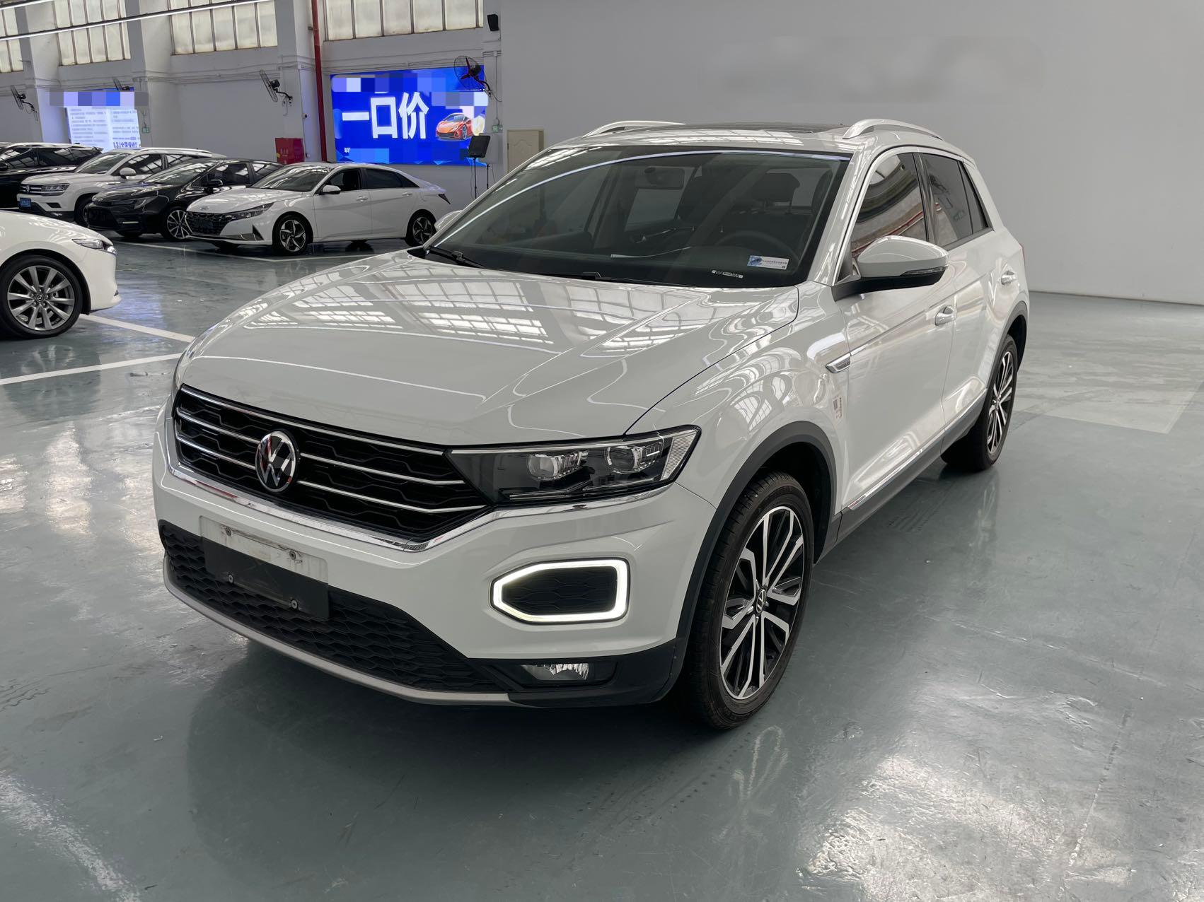 Volkswagen T-ROC  2021 280TSI DSG Двухколесный привод Comfort Connect Edition
