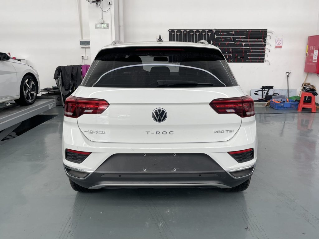 Volkswagen T-ROC 2021 280TSI DSG Двухколесный привод Comfort Connect Edition - Huishida Trading