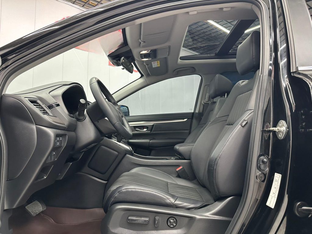 Honda BREEZE 2021 Model 240TURBO CVT Two-Wheel Drive Smart Enjoy Edition - Huishida Trading