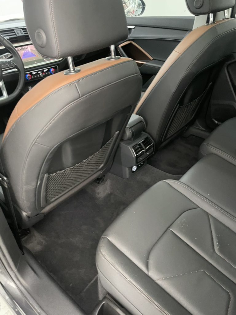 Audi Q3 2022 года 35 TFSI Elegance Edition - Huishida Trading