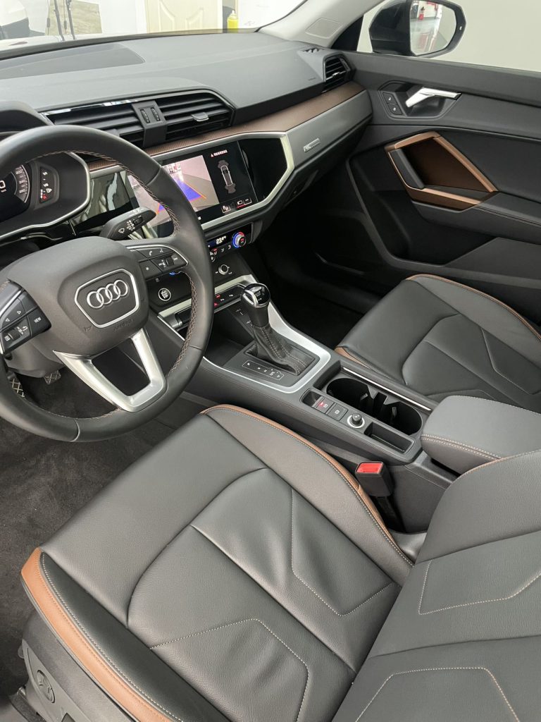 Audi Q3 2022 года 35 TFSI Elegance Edition - Huishida Trading
