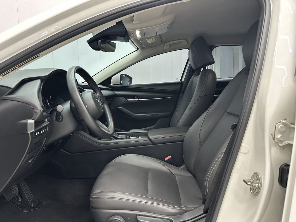Mazda3 Axela 2021 1,5 л, автоматическая коробка передач, версия Quality Edition - Huishida Trading