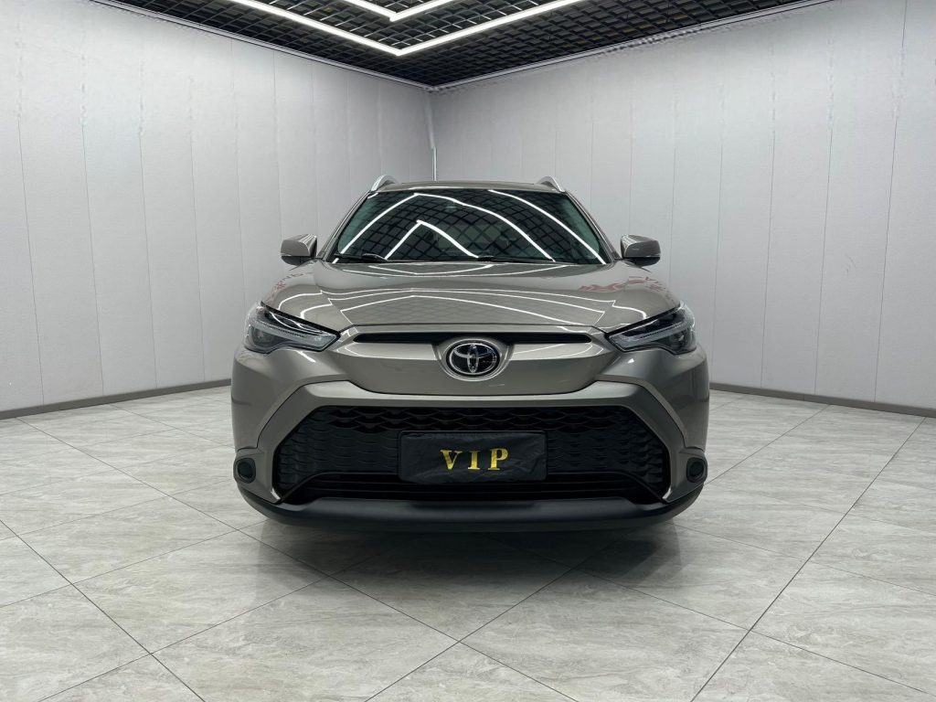Toyota Frontlander 2022 2.0L CVT Luxury Edition - Huishida Trading