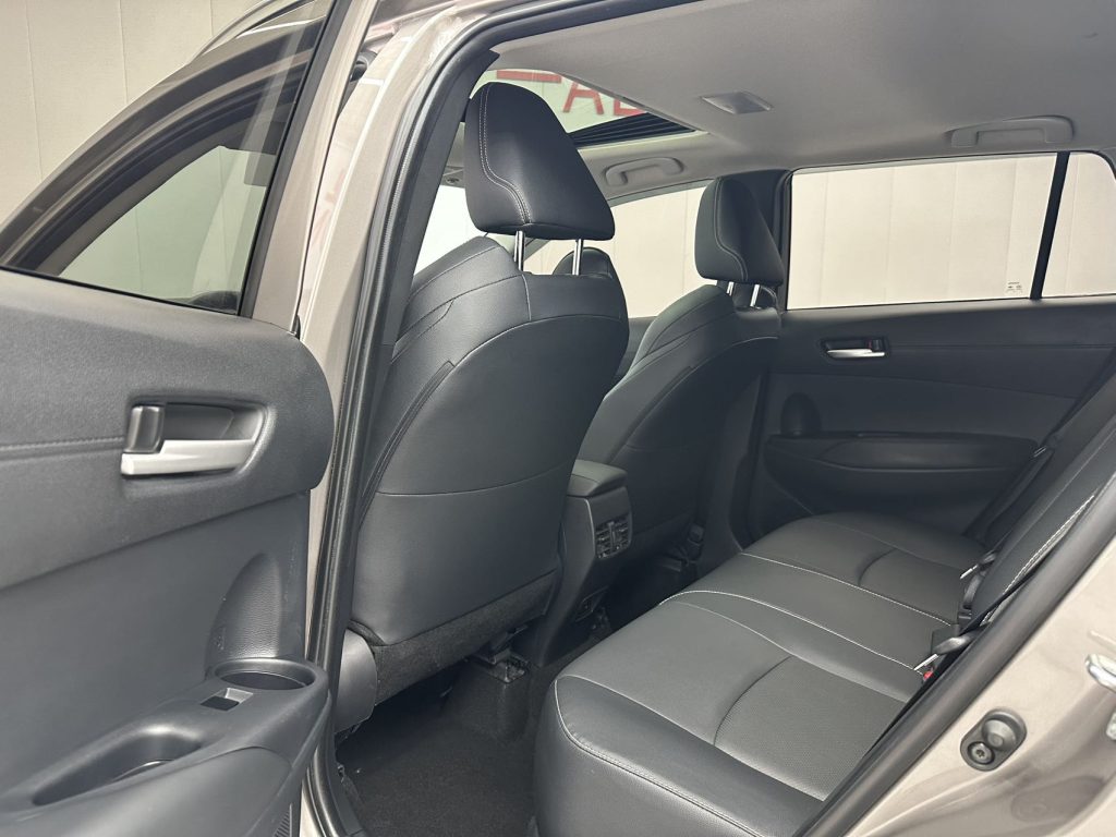 Toyota Frontlander 2022 2.0L CVT Luxury Edition - Huishida Trading