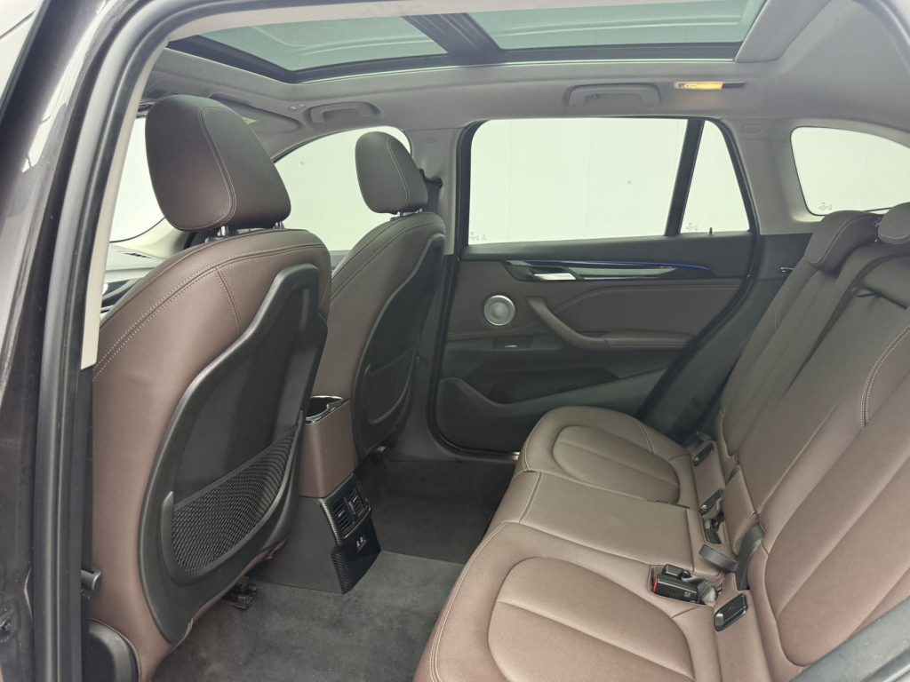BMW X1 2021 sDrive20Li Luxury Edition - Huishida Trading