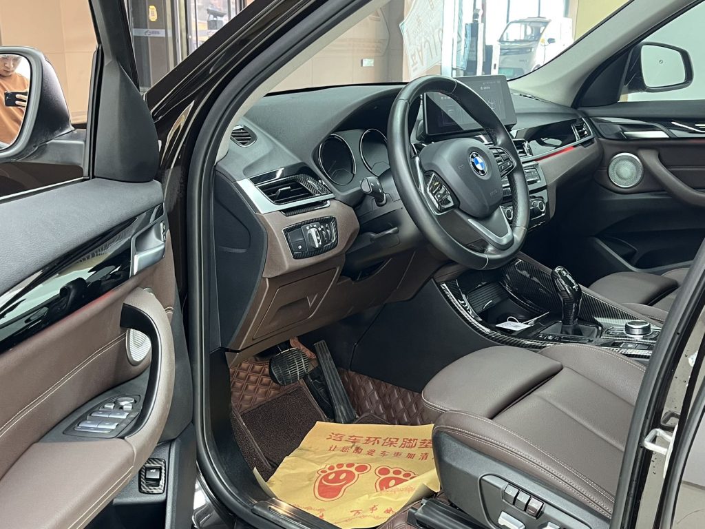 BMW X1 2021 Facelift sDrive20Li Fashion Edition - Huishida Trading