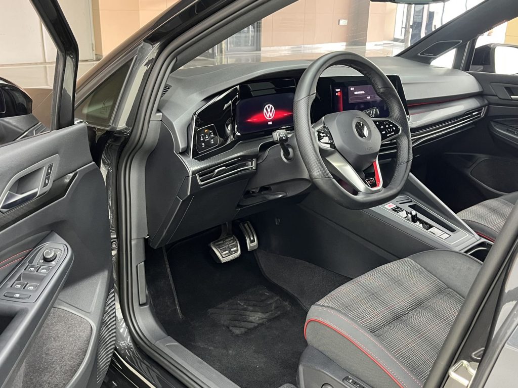 Volkswagen Golf 2021 380TSI DSG GTI - Huishida Trading