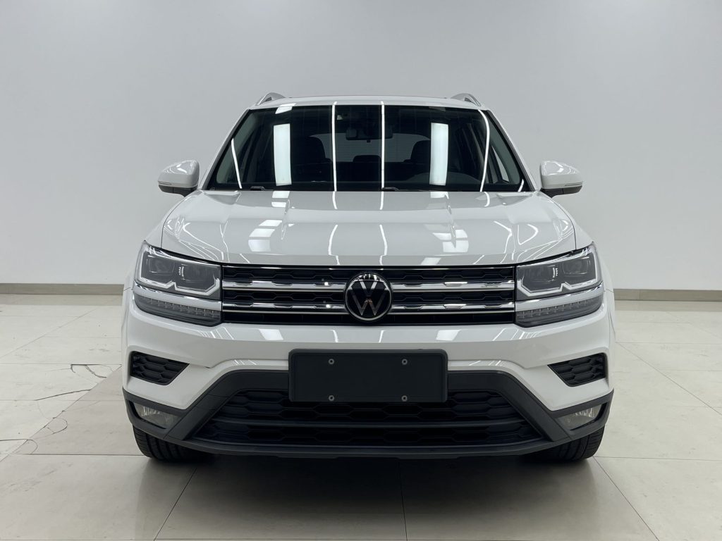 Volkswagen Tharu 2022 280TSI Two-Wheel Drive Luxury Edition - Huishida Trading