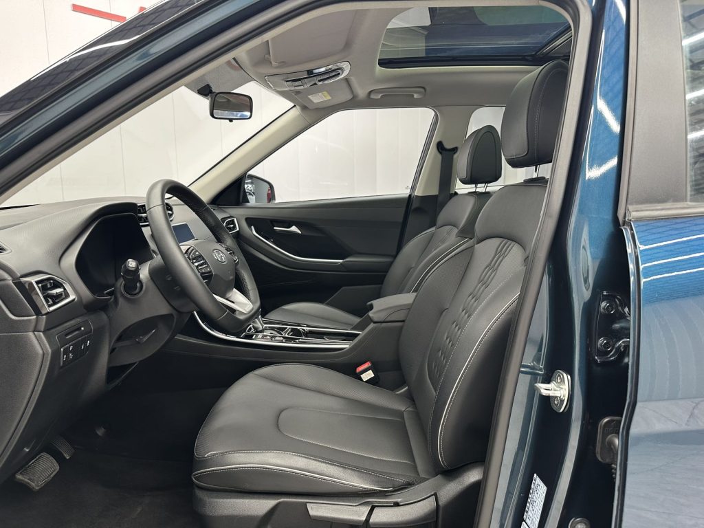 Beijing Hyundai ix25 2020 Model 1.5L CVT DLX Premium Edition - Huishida Trading