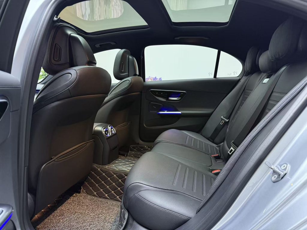 Mercedes-Benz C-Class 2022 Facelifted C 260 L Sport Edition - Huishida Trading