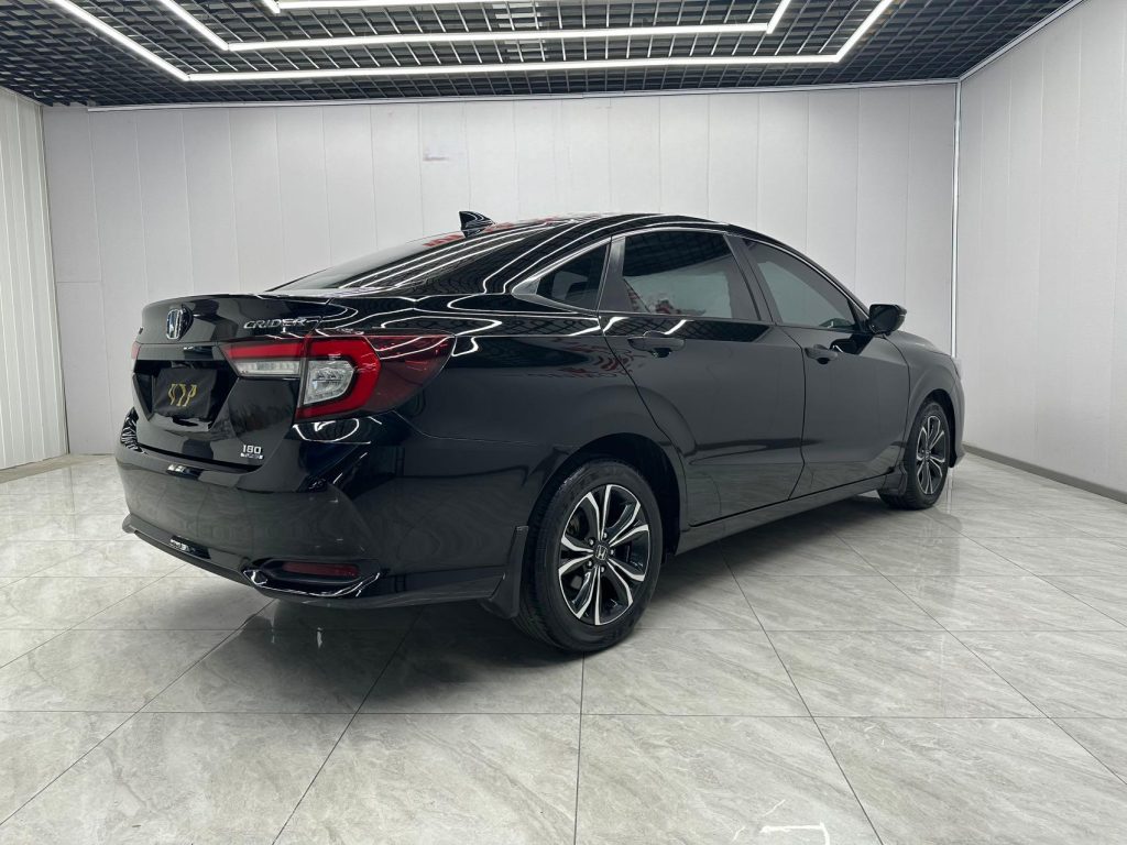 Honda CRIDER 2022 180Turbo CVT Luxury Edition - Huishida Trading