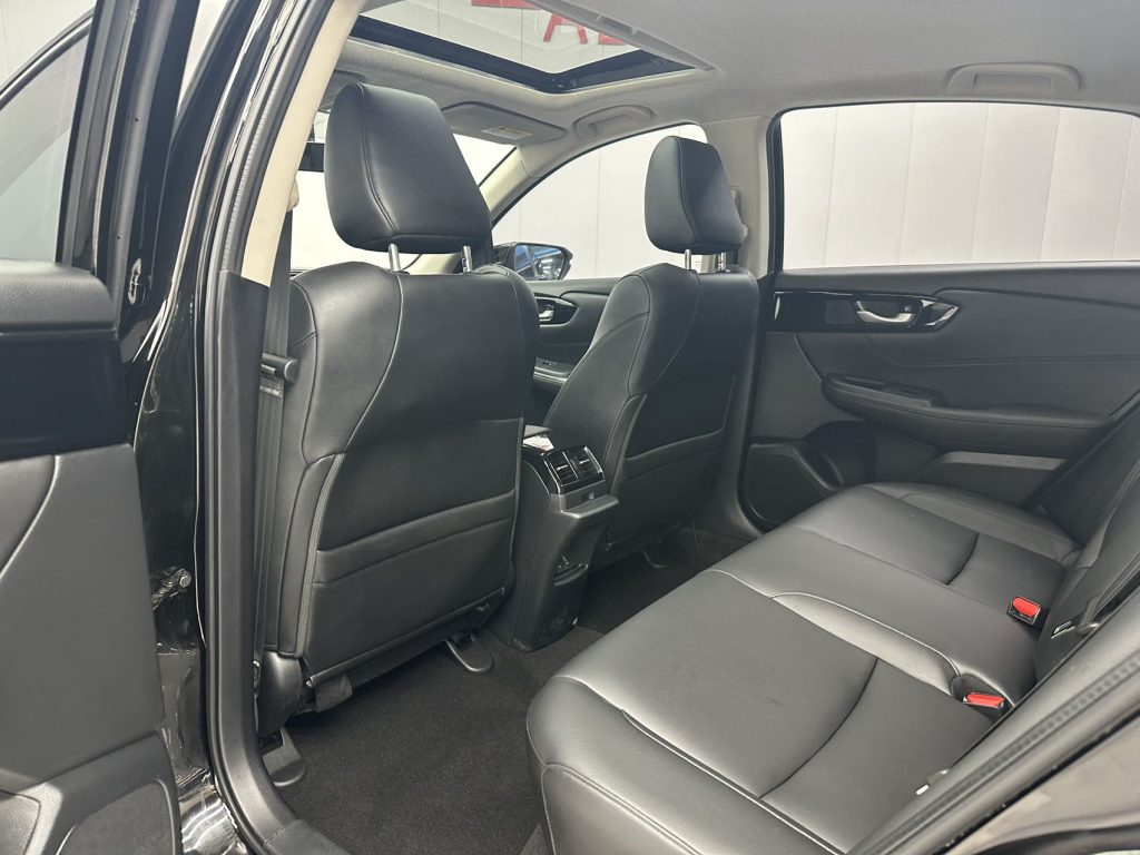 Honda CRIDER 2022 180Turbo CVT Luxury Edition - Huishida Trading