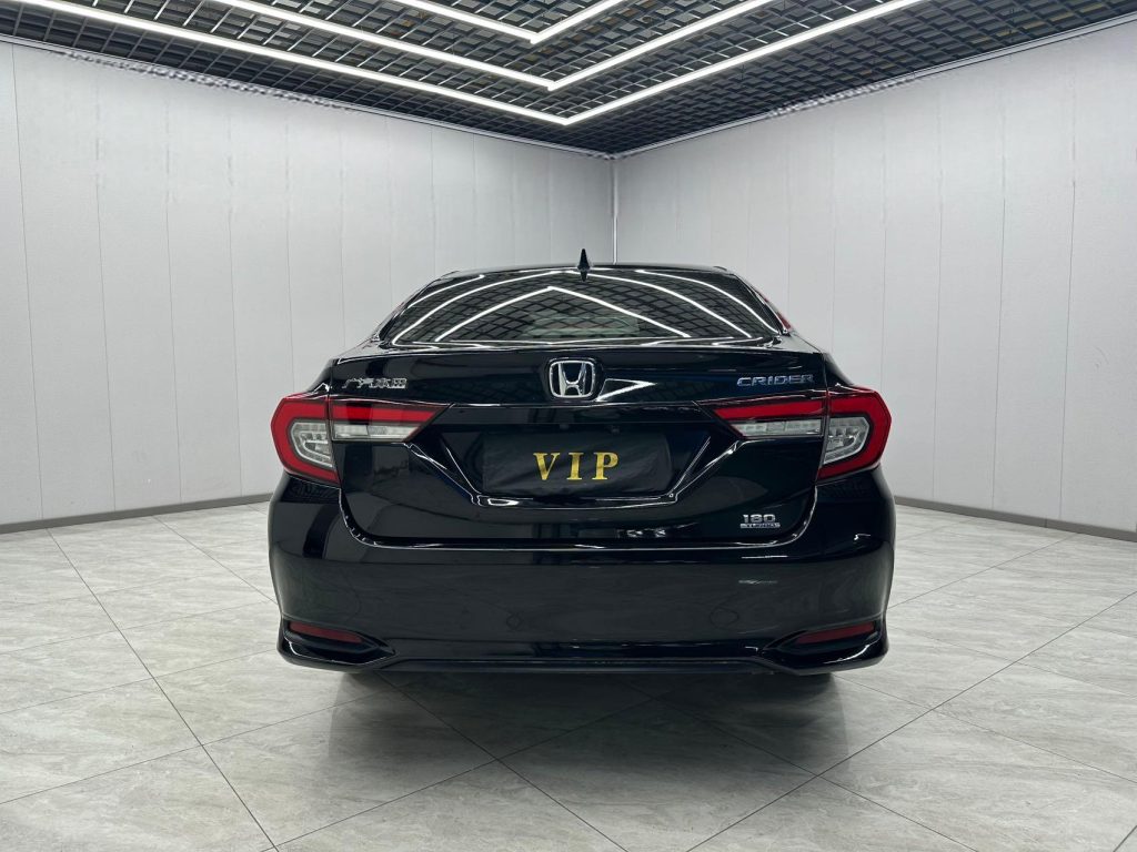 Honda CRIDER 2022 180Turbo CVT Luxury Edition - Huishida Trading