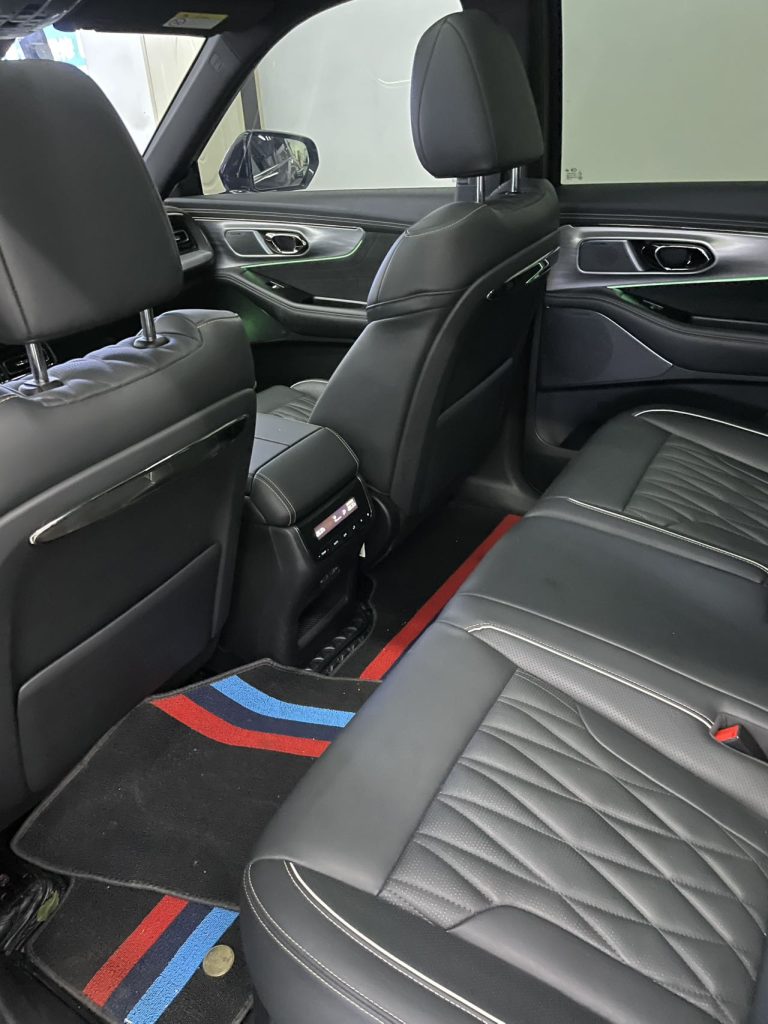 2022 GAC GS8 Dual-Power Series 2.0T AWD Premium Edition - Huishida Trading