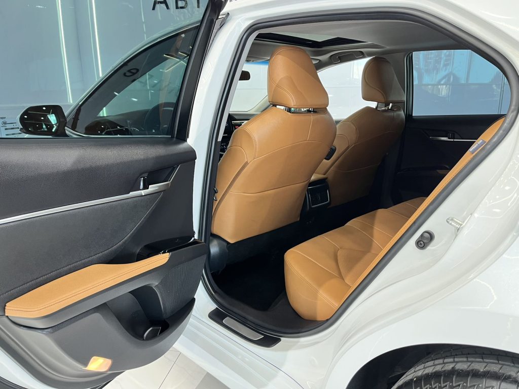 TOYOTA Camry 2021 Модель 2.0G Luxury Edition - Huishida Trading