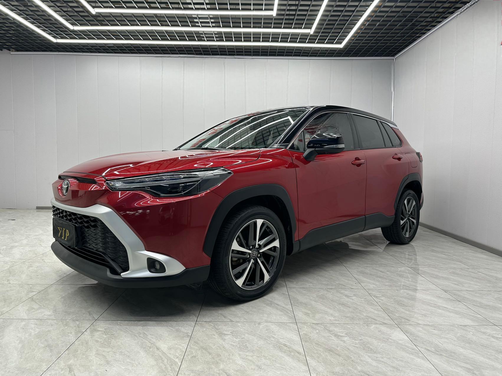 Toyota frontlander  2022 года  2,0 л CVT Luxury PLUS Edition
