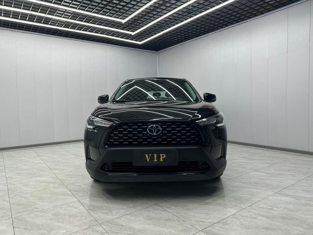 Toyota Corolla Cross 2022 года 2,0 л Pioneer Edition - Huishida Trading