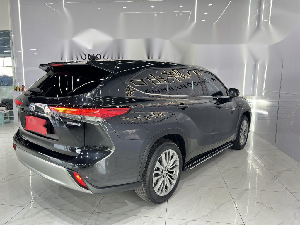 Toyota Highlander 2022 Dual-Hybrid 2.5L 4WD Premium Edition 7-местный - Huishida Trading