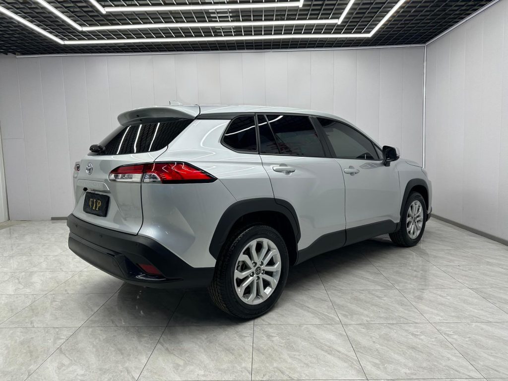 Toyota FRONTLANDER 2022 2.0L CVT Elite Edition - Huishida Trading