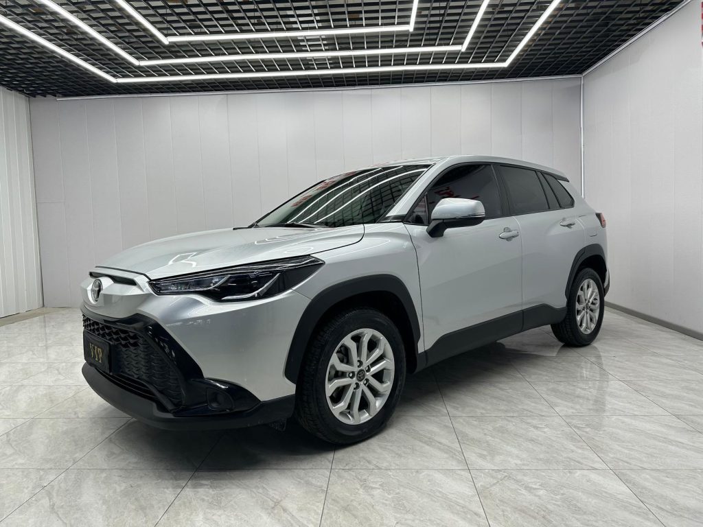 Toyota FRONTLANDER 2022 2.0L CVT Elite Edition - Huishida Trading