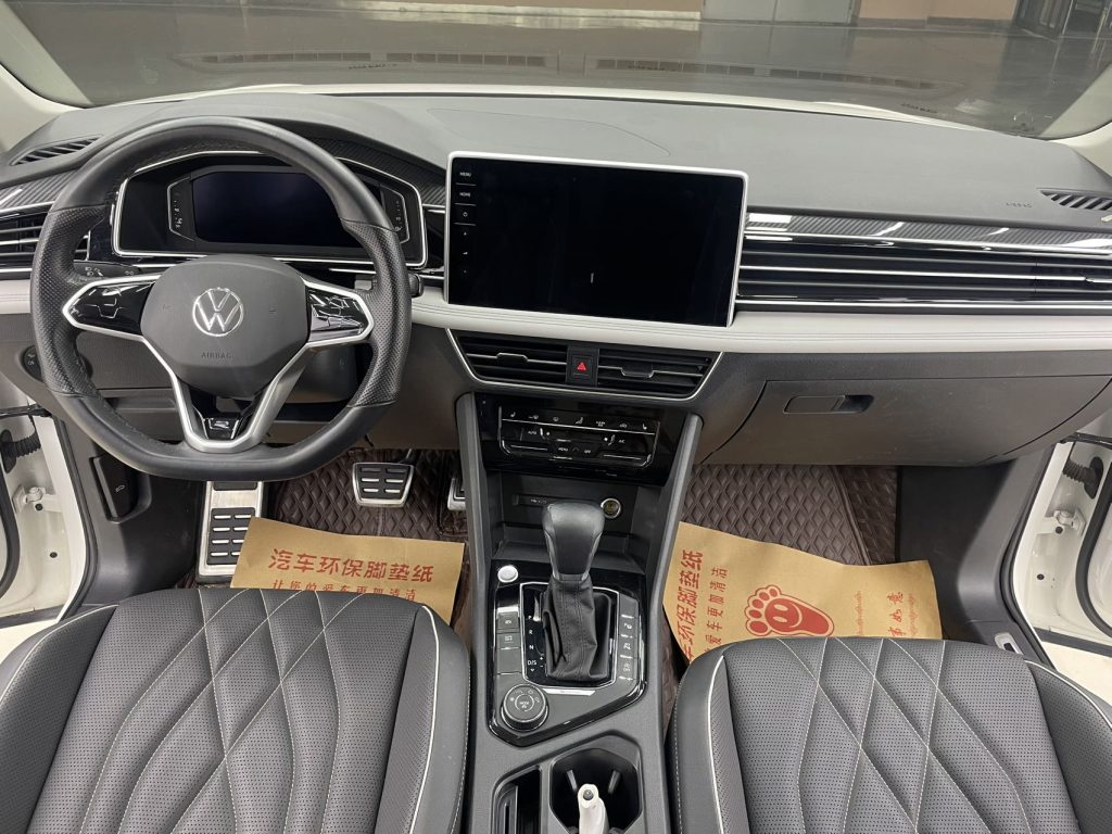 Volkswagen Tiguan L 2022 380TSI Automatic 4WD R-Line Premium Edition 7-Seater - Huishida Trading
