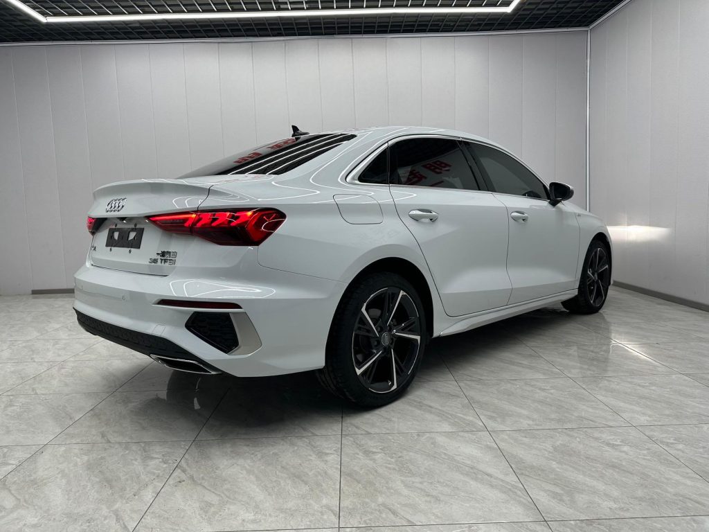 Audi A3 2021 Sportback 35 TFSI Sportline - Huishida Trading