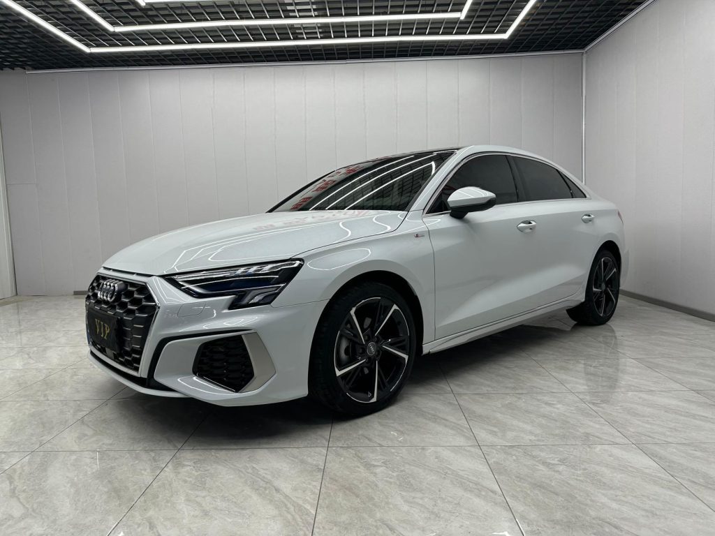 Audi A3 2021 Sportback 35 TFSI Sportline - Huishida Trading